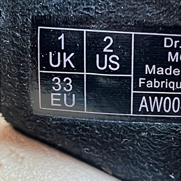 Dr. Martens Moby ll J Black Sandals Kids Sz 2 Unisex Open Hook and Loop Velcro - Picture 7 of 11